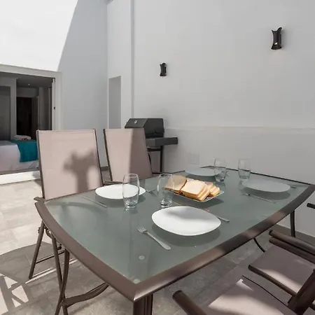 Cozy Historic Corner At Huerto 22 On Suns Paradise Апартаменты